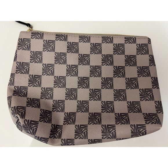 Steve Madden signature tote with matching clutch - Picture 13 of 14